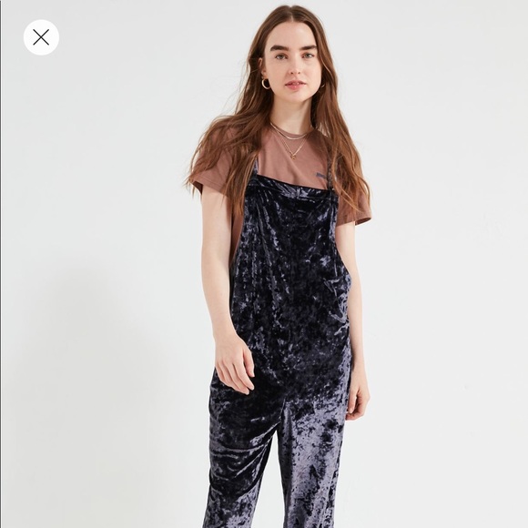 Urban Outfitters Blue velvet overalls NWT - Picture 6 of 7